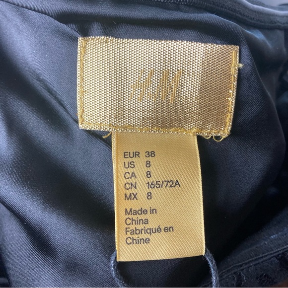 NWT H&M Jump Suit Black Lace Top Portion Wide Leg Bottom Size 8 - Picture 8 of 9